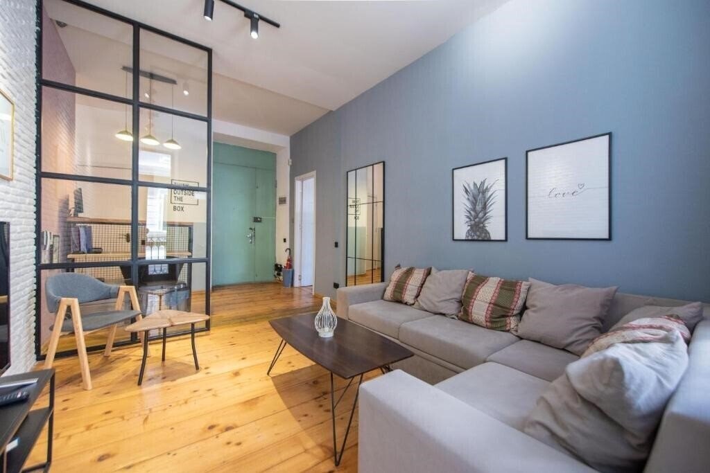 Отель City guli Brosse (ex. Gallery Tbilisi Hostel) 2*