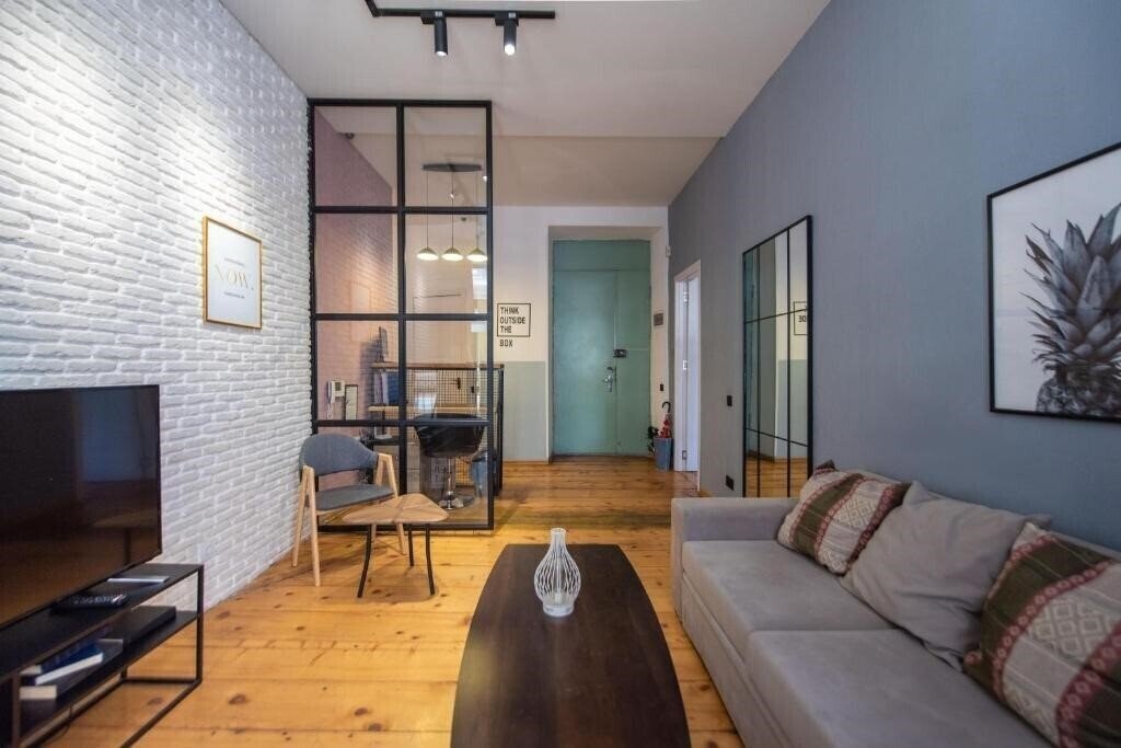 Изображение City guli Brosse (ex. Gallery Tbilisi Hostel) 2*