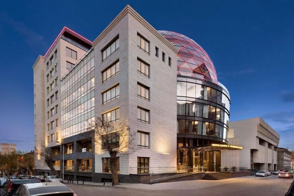 Фото Wyndham Grand Tbilisi 5*