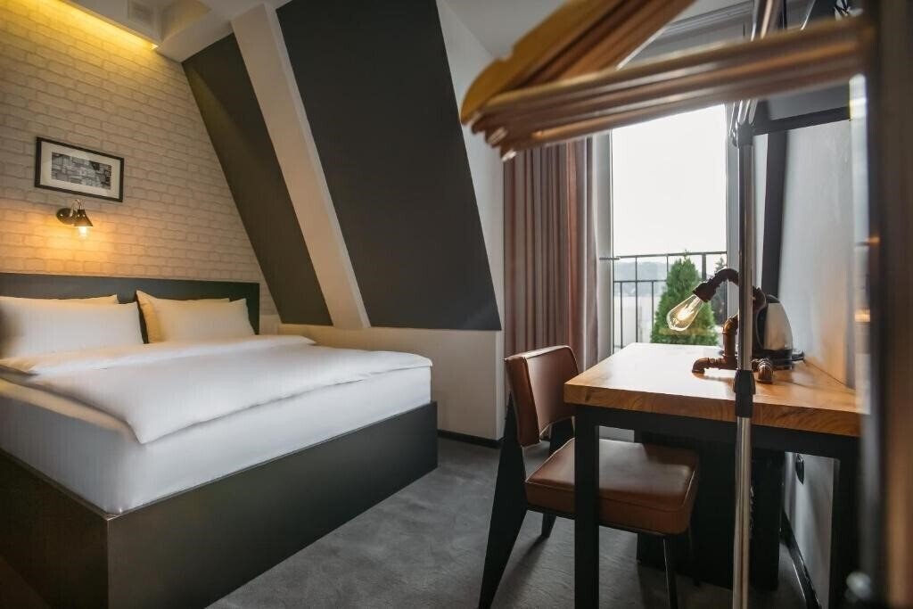 Готель Timber Boutique Hotel 3*