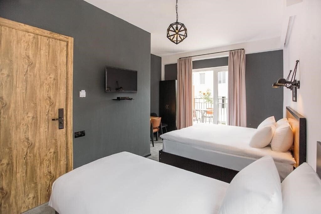 Готель Timber Boutique Hotel 4*