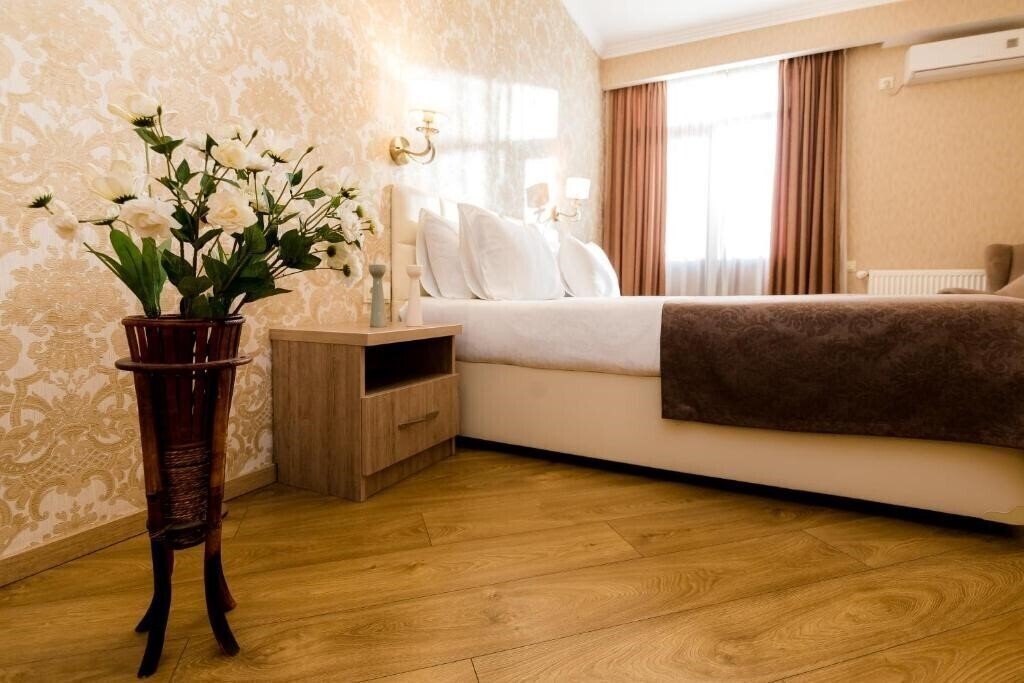 Отель Dat Exx Apartments 4*