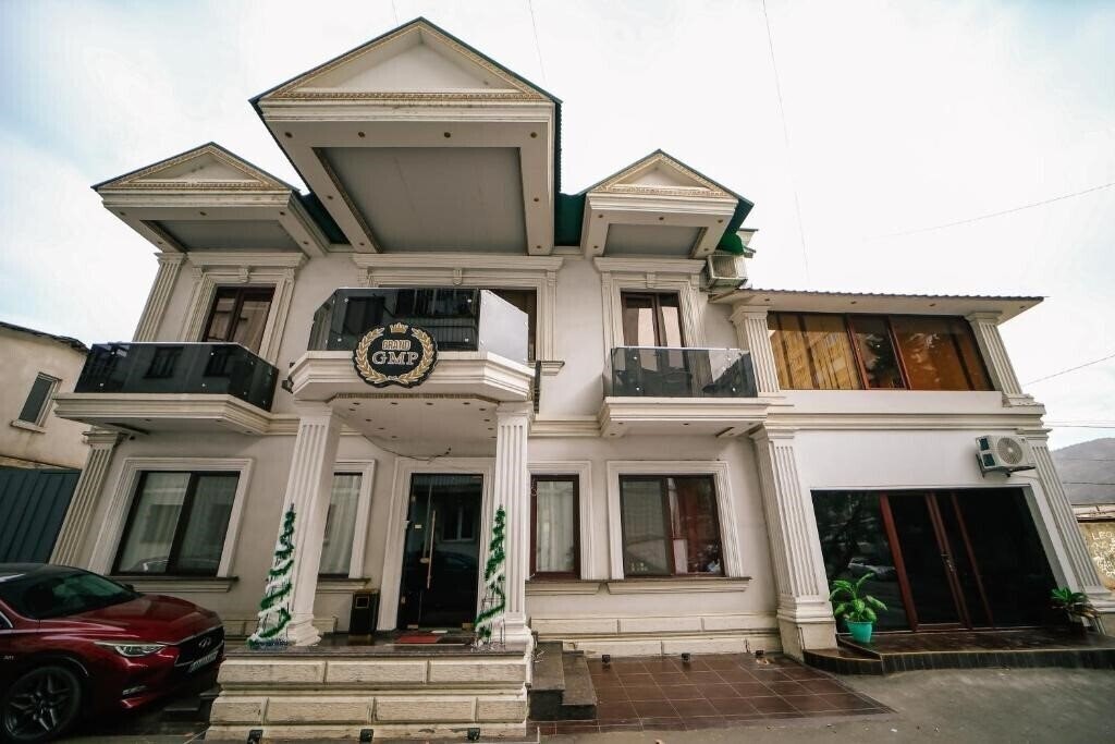 Готель Grand Gmp Hotel 4*