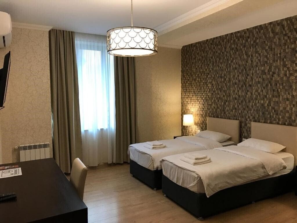 Отель Eleon Boutique 3*