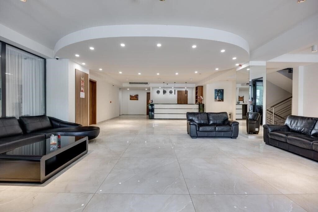 Готель West Hotel 3*
