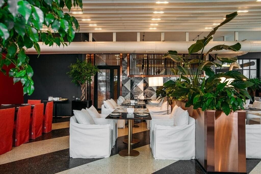 Изображение Tbilisi Tower 4*