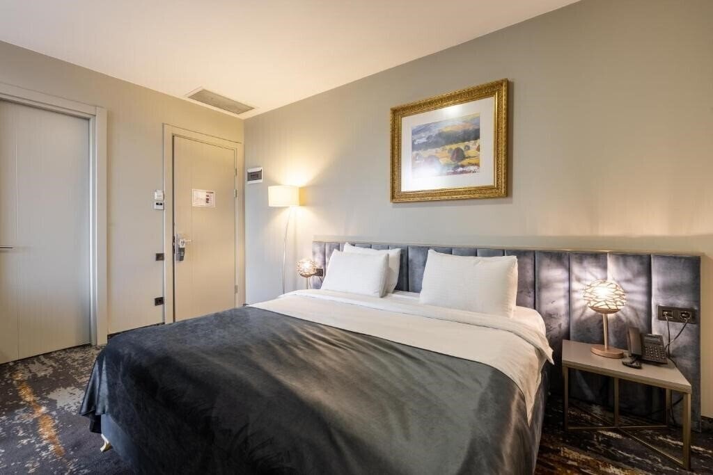 Картинка Brosse Garden 4*
