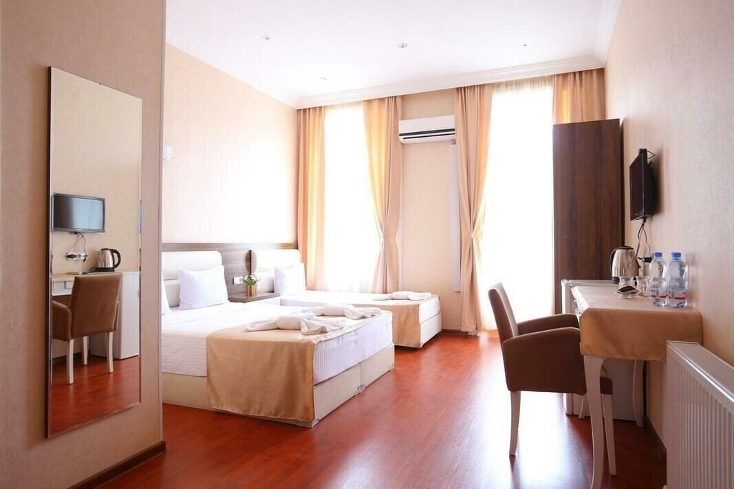 Фотография Hotel Aristocrat 4*