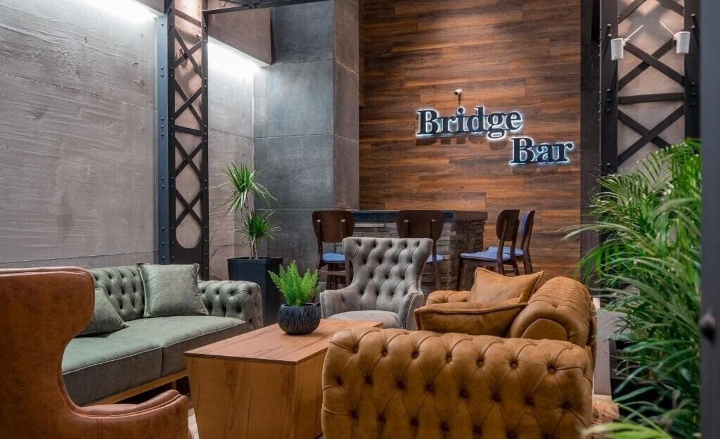Готель Bridge Boutique Hotel Tbilisi 4*