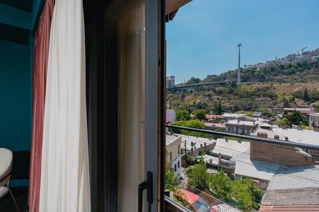 Изображение About Sololaki Boutique Tbilisi 4*