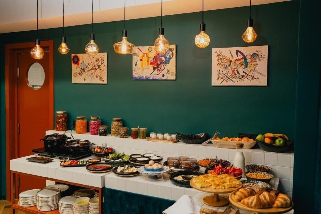 Картинка About Sololaki Boutique Tbilisi 4*
