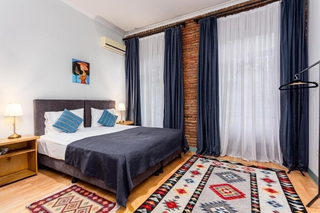 Готель Ethnograph Hotel Old Tbilisi 3*