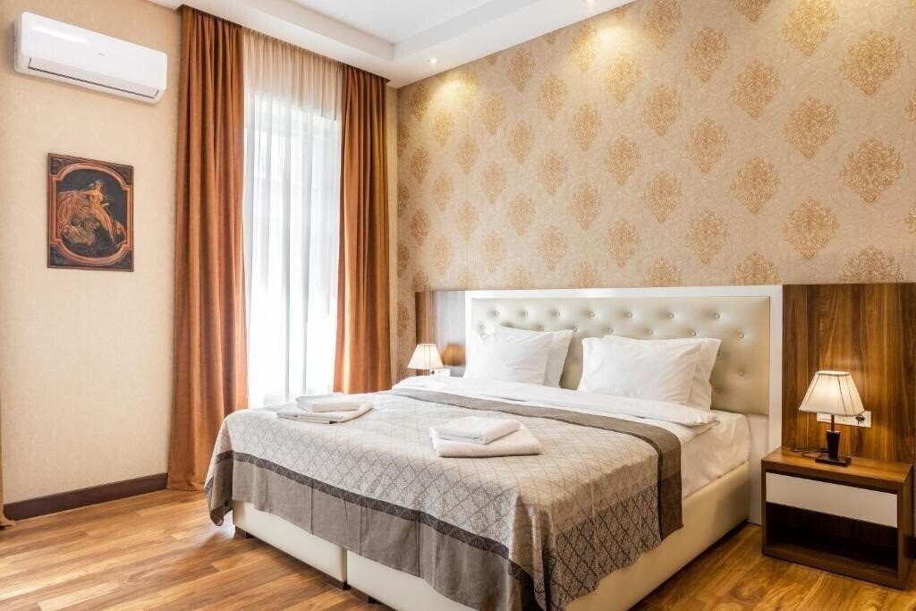 Отель Ornament Hotel 3*