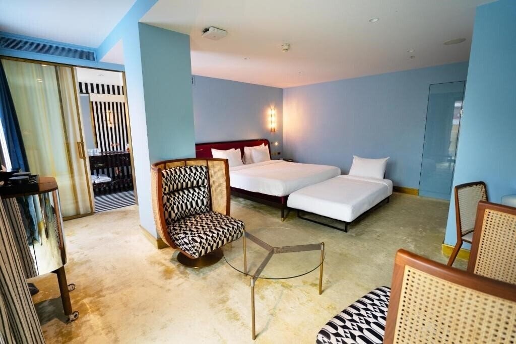 Отель Bazzar Boutique Hotel 4*