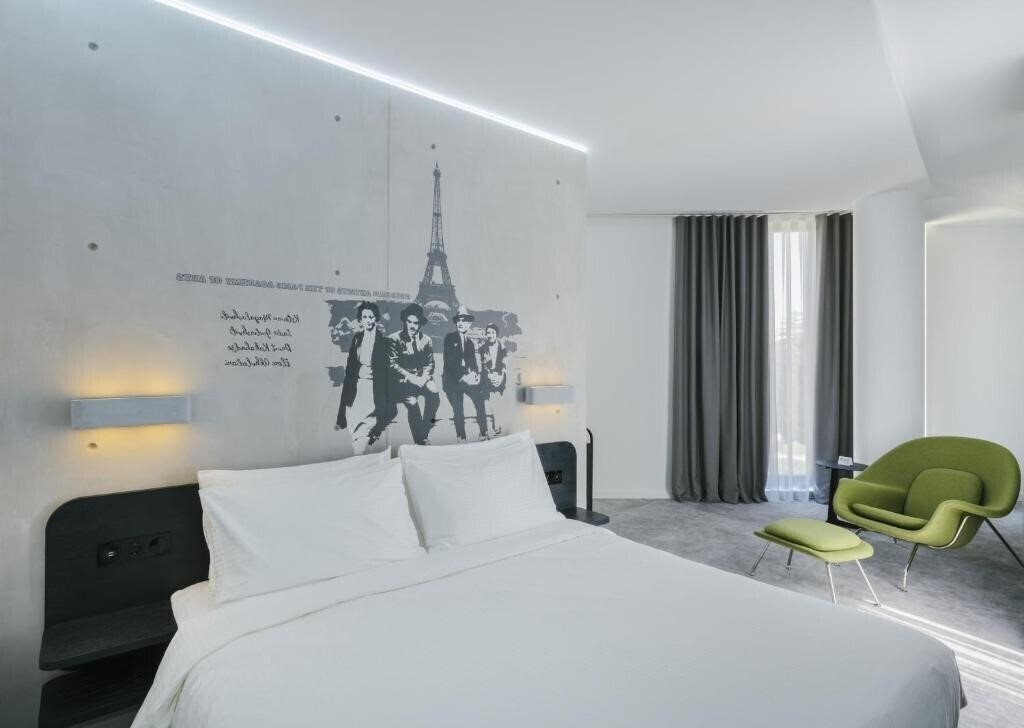 Картинка Golden Tulip Design Tbilisi Hotel 4*