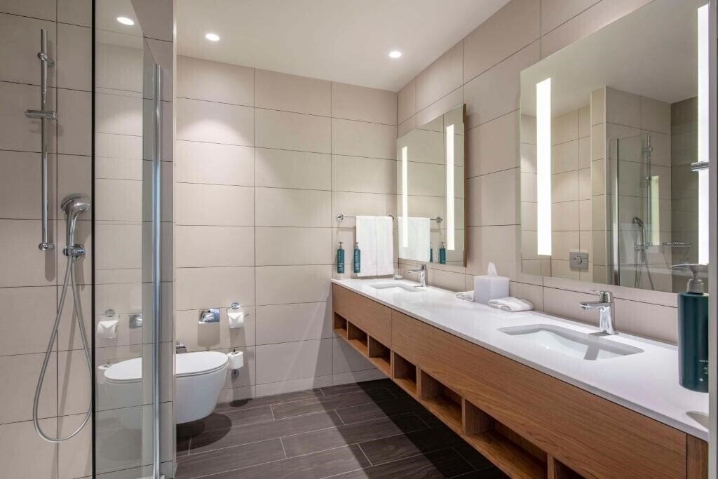 Фотографія Hilton Garden Inn Tbilisi Chavchavadze 4*