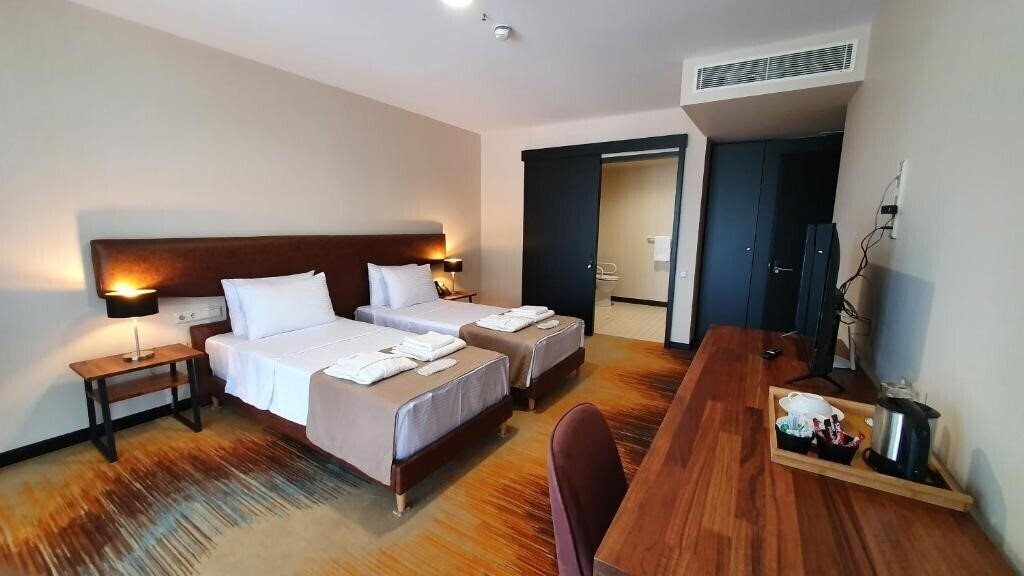 Картинка Carousel Hotel 4*