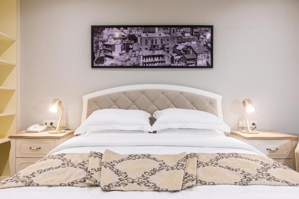 Фото Boutique Hotel Khokhobi Old Tbilisi 3*