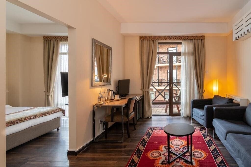 Фото Ginger Hotel 4*