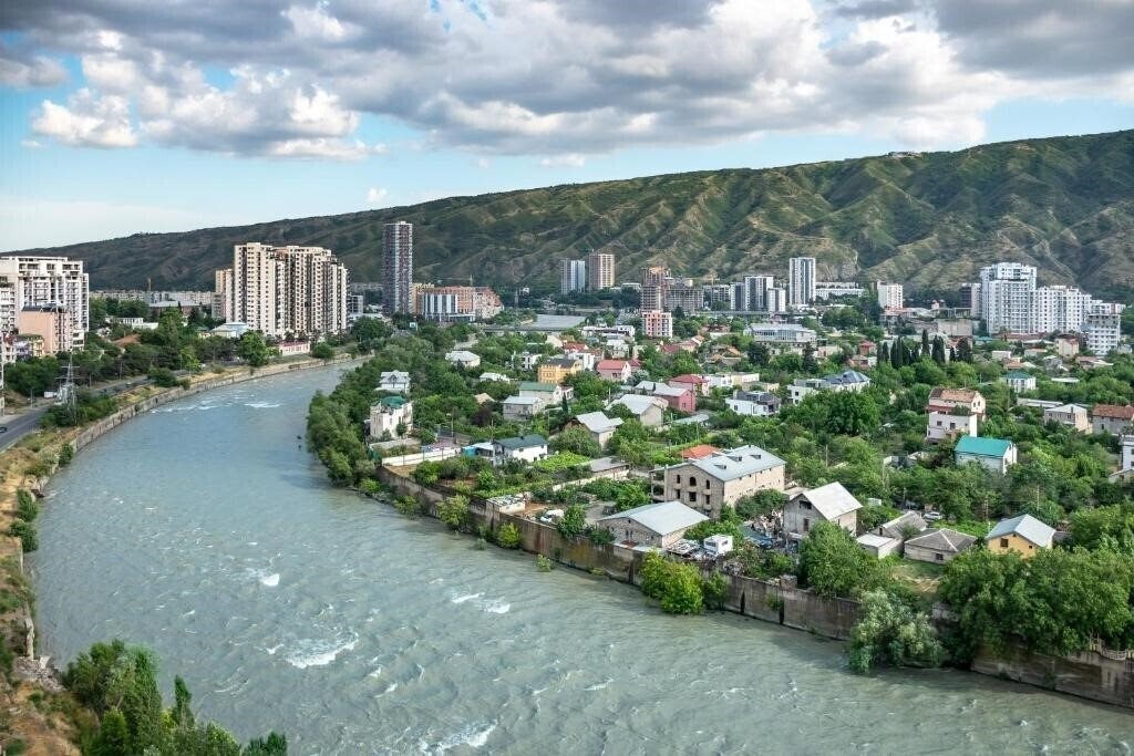Отель Royal Tulip Hotel & Casino Tbilisi 5*