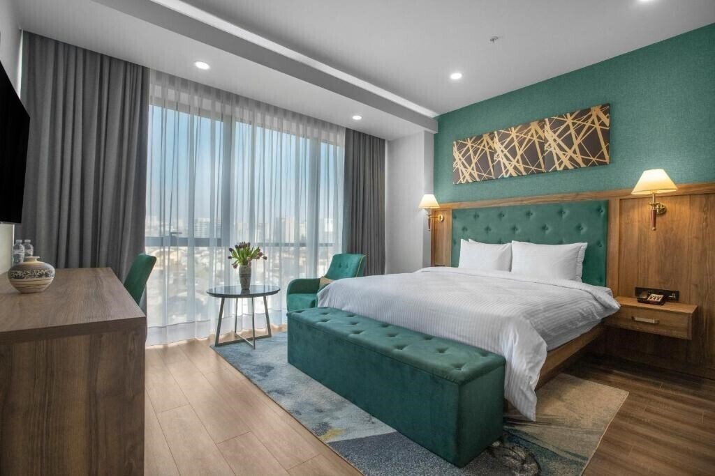 Фотография Royal Tulip Hotel & Casino Tbilisi 5*