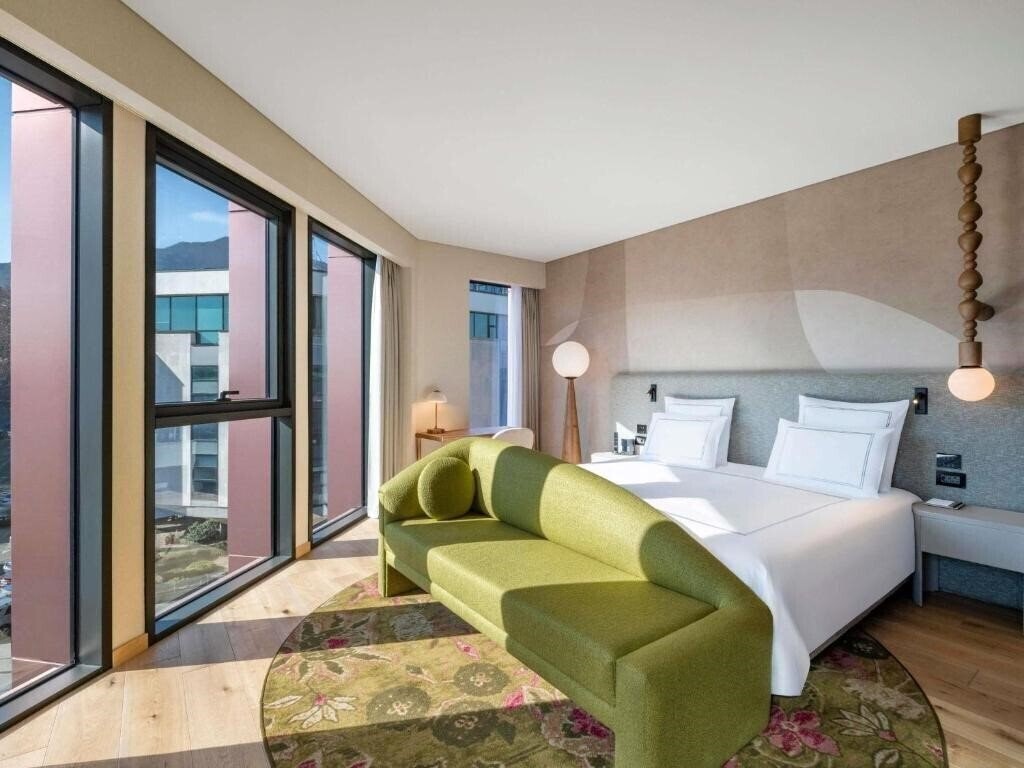 Отель Swissotel Tbilisi 5*