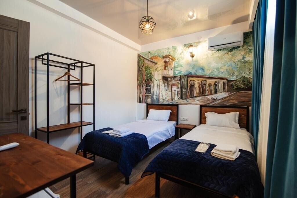 Фото Hotel Boutique George 3*