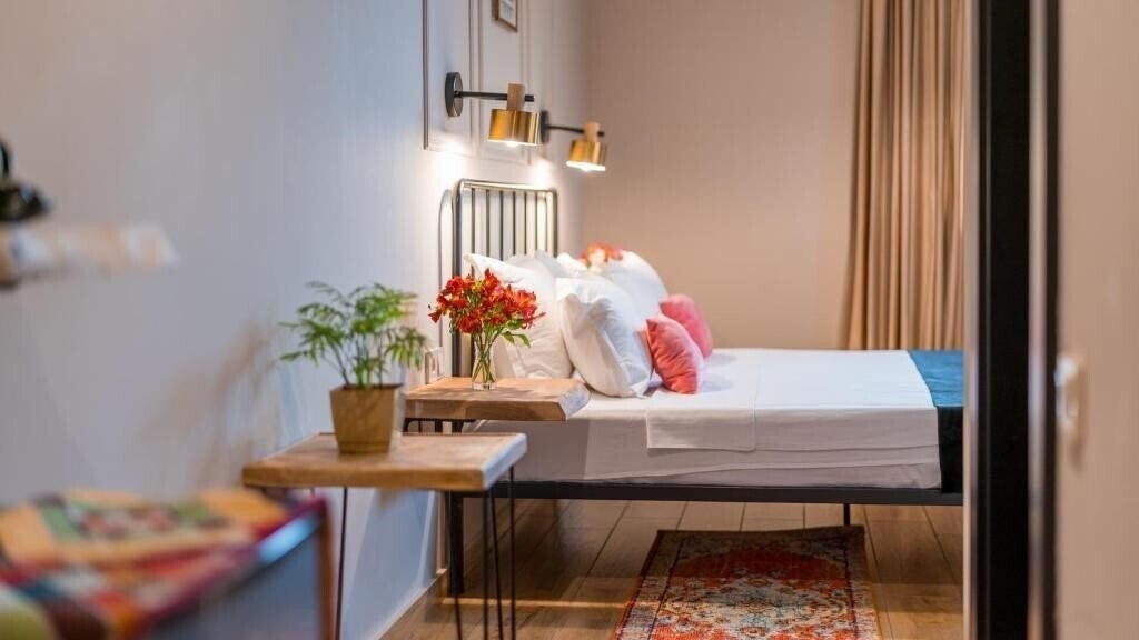 Отель Galavani By Vintage Hotel Collections 4*