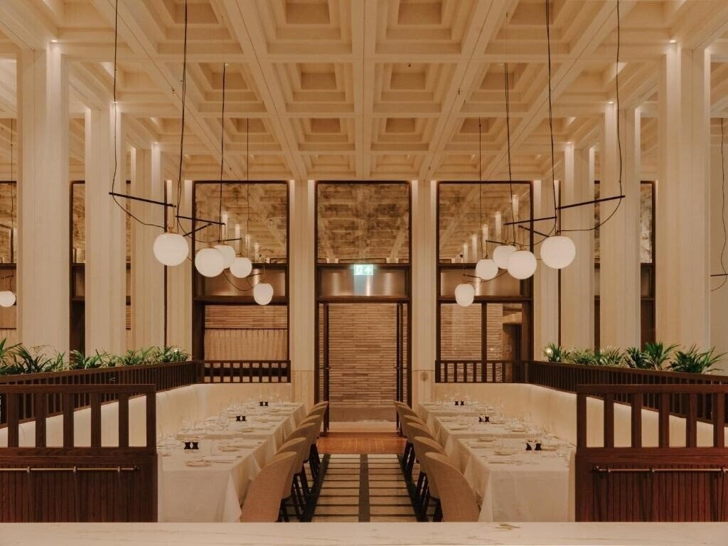 Готель The Telegraph Hotel 5*