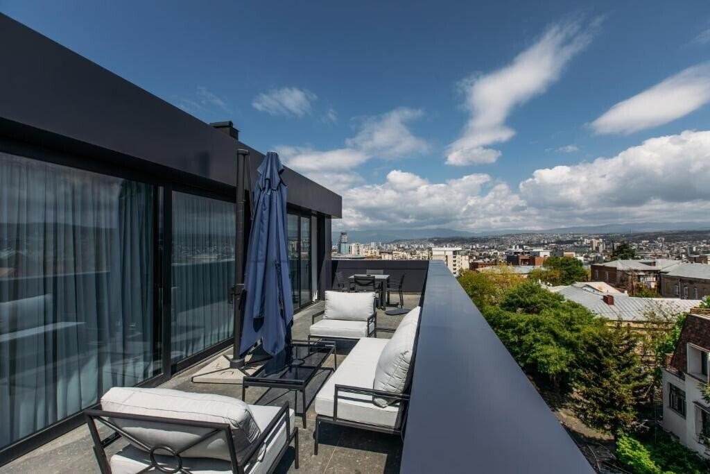Изображение Urban Apartments 17 Executive Suits 3*