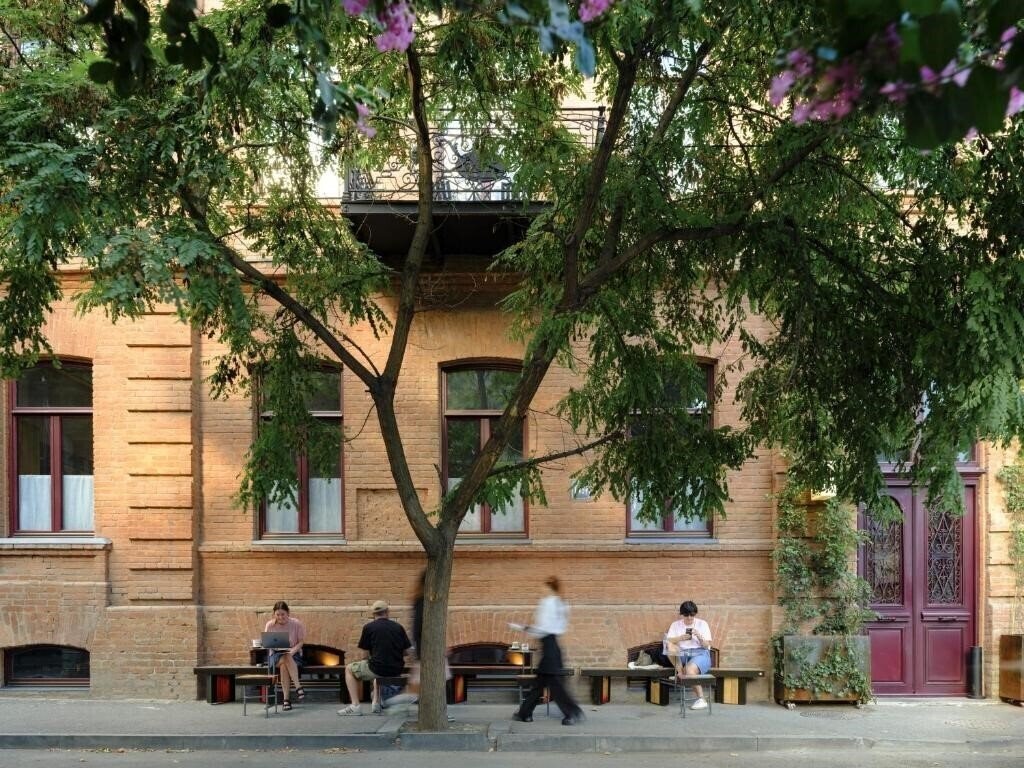 Фото Bellhop Tbilisi 4*