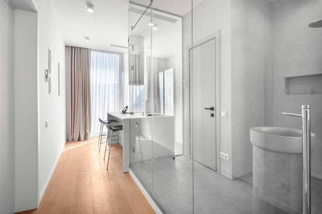 Фотография Aura Tbilisi Living 4*