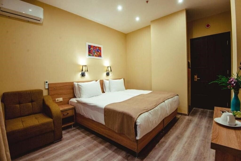 Готель Hotel Date 3*