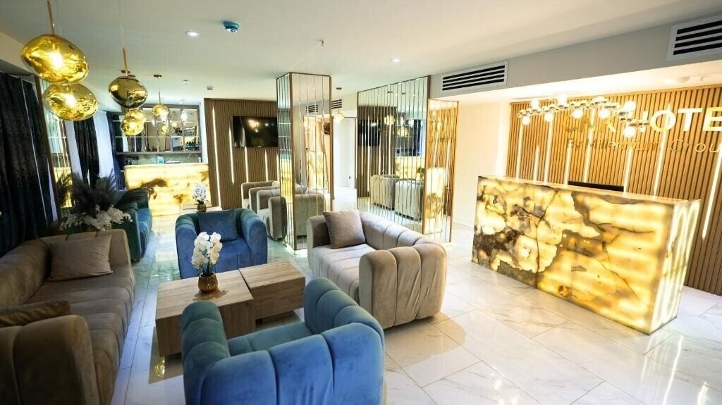 Отель Cnk Hotel 4*