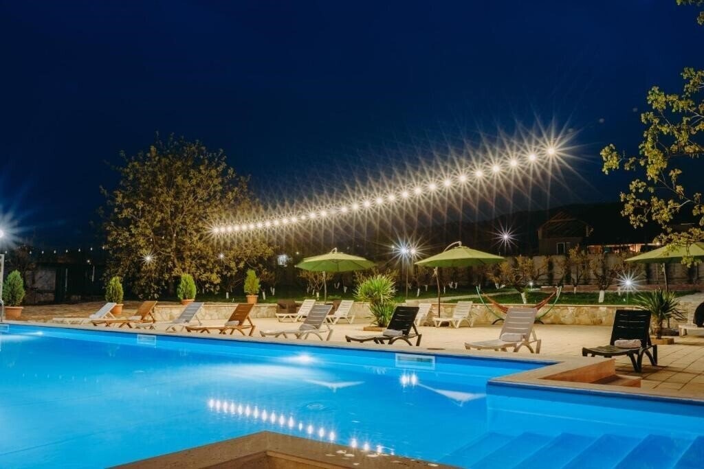 Фото Hotel & Wine Cellar Arge 3*
