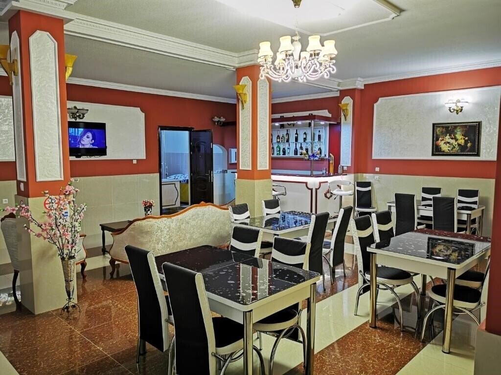 Фото Hotel Ritsa 3*
