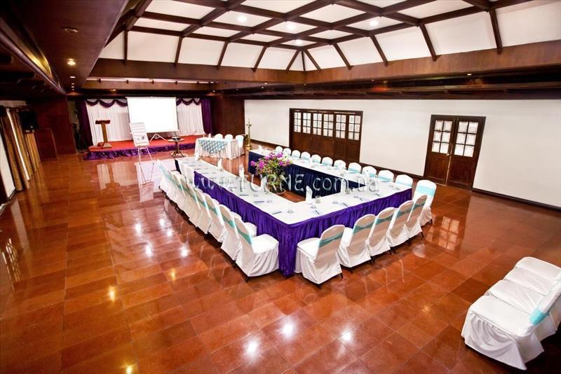 Фото Lake Palace Resort 3*