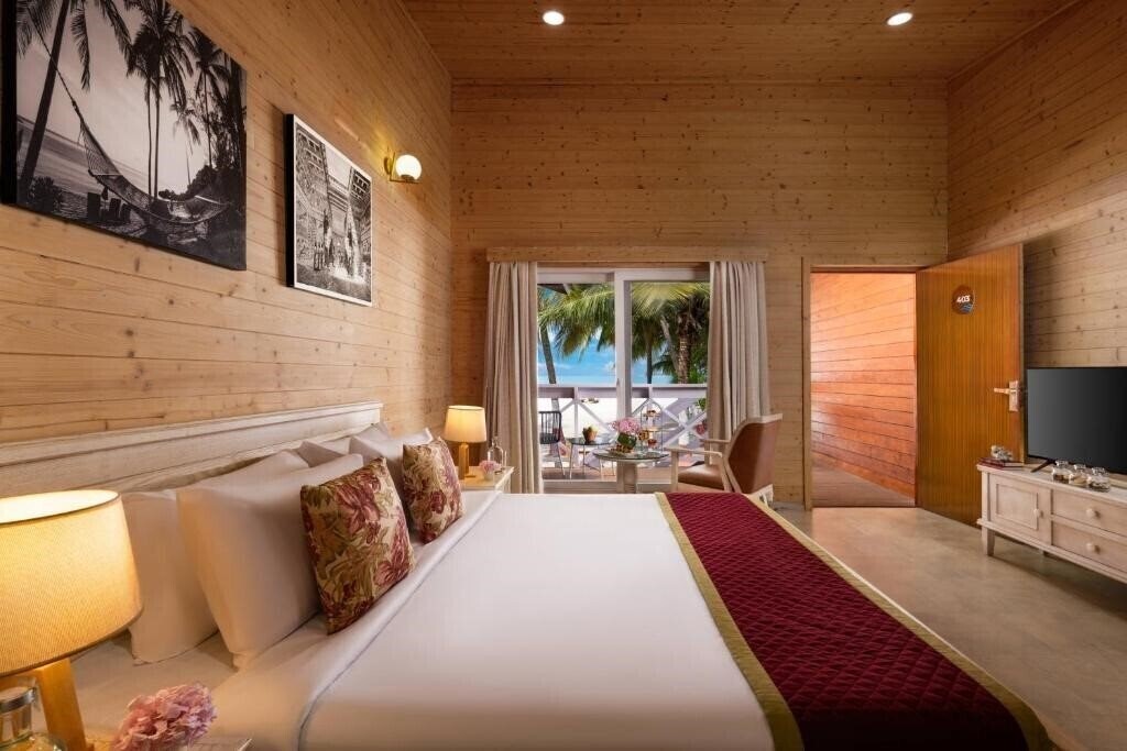 Картинка Bangaram Island Resort 2*