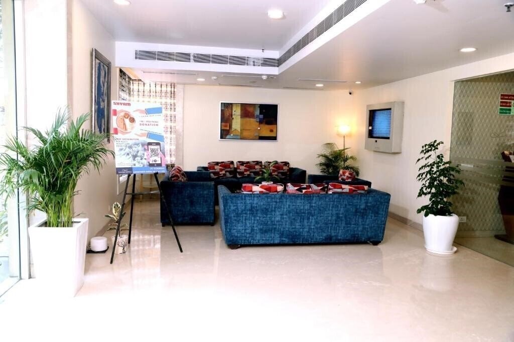 Изображение Sarovar Portico Naraina 4*