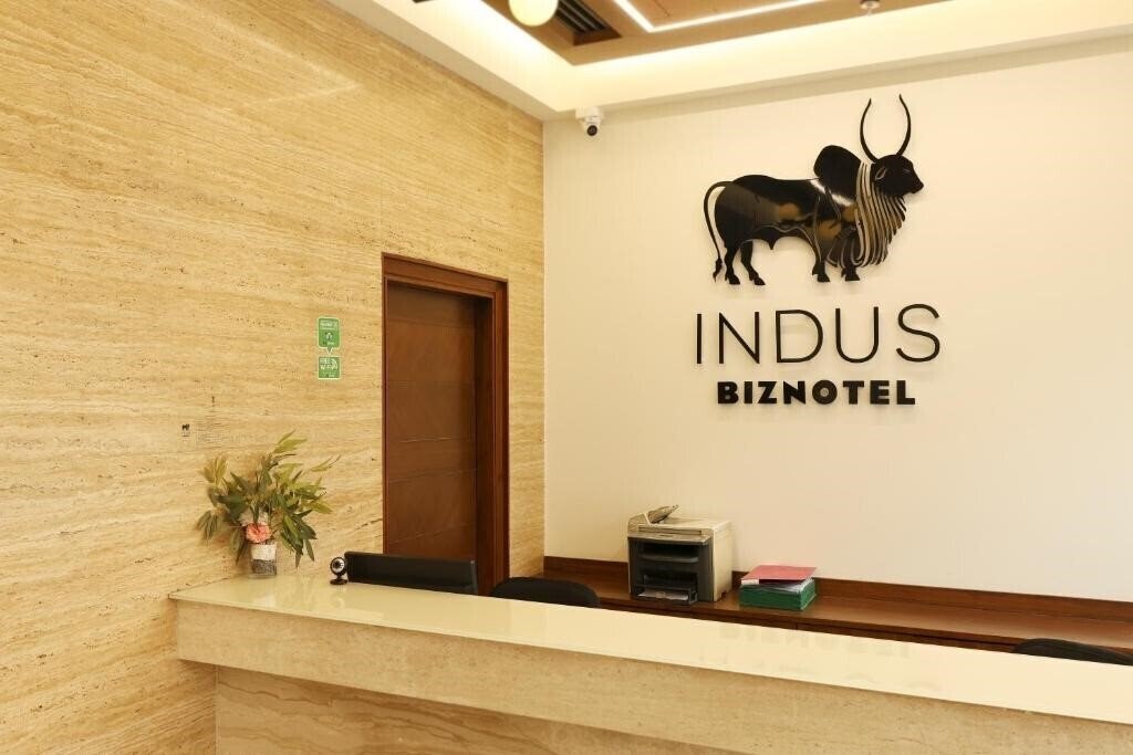 Отель Indus Biznotel G.K-I 2*