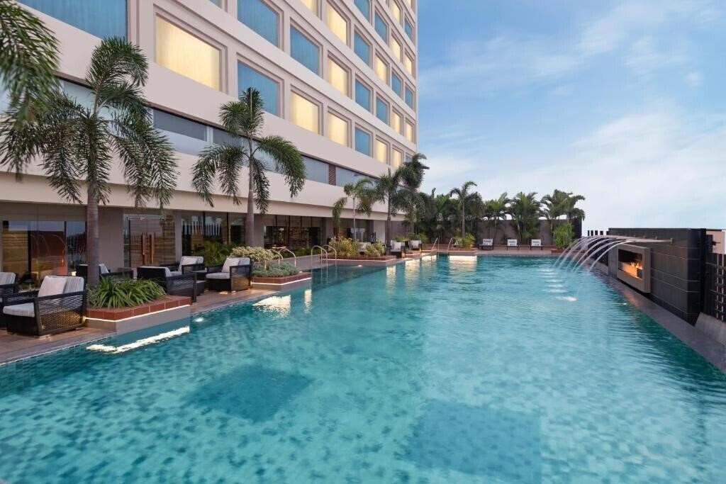 Фотография Crowne Plaza, Mayur Vihar 5*