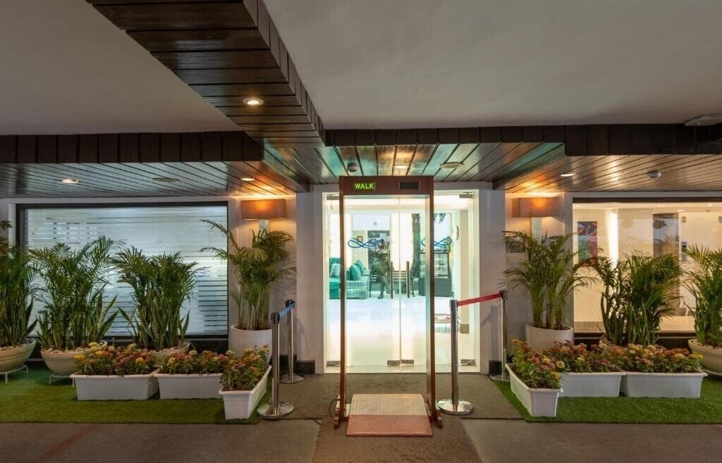 Картинка The Ashtan Sarovar Portico 3*