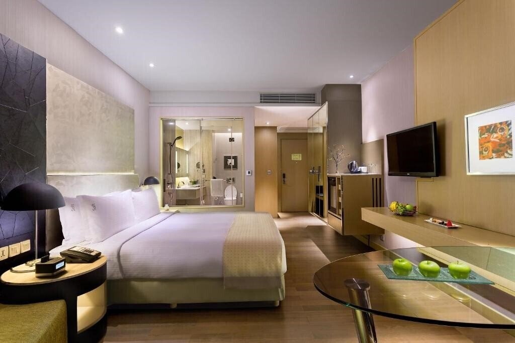 Фото Holiday Inn New Delhi International Airport 4*