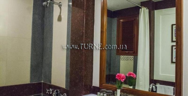 Фото Hotel Vikram Lajpat Nagar 4*