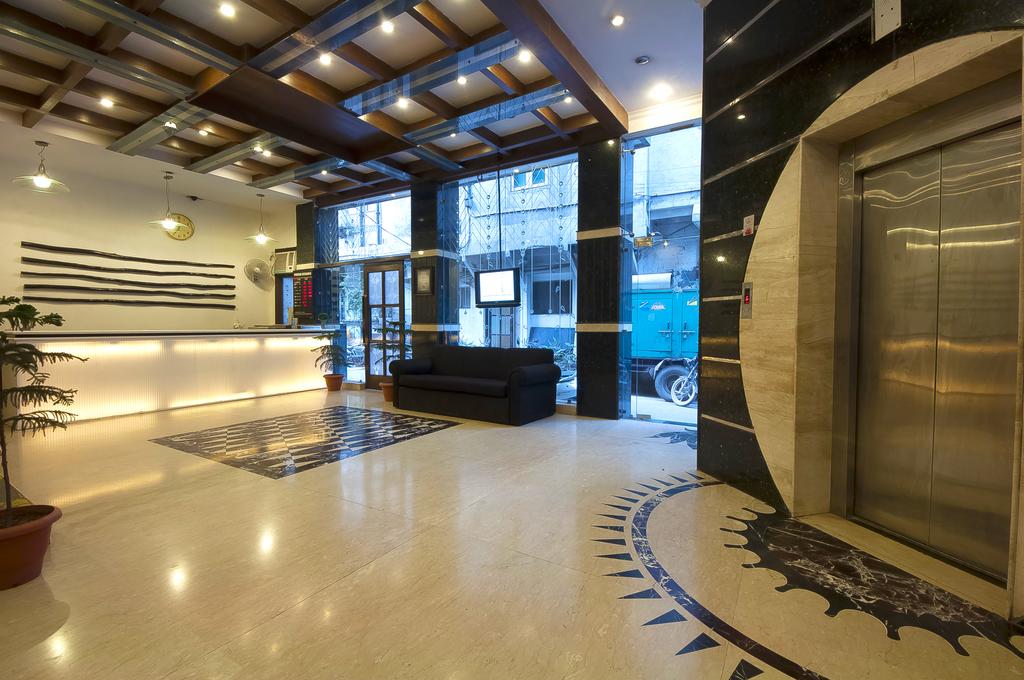 Отель Delhi City Centre 2*