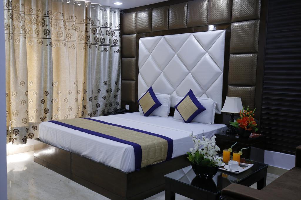 Готель Delhi Pride 2*