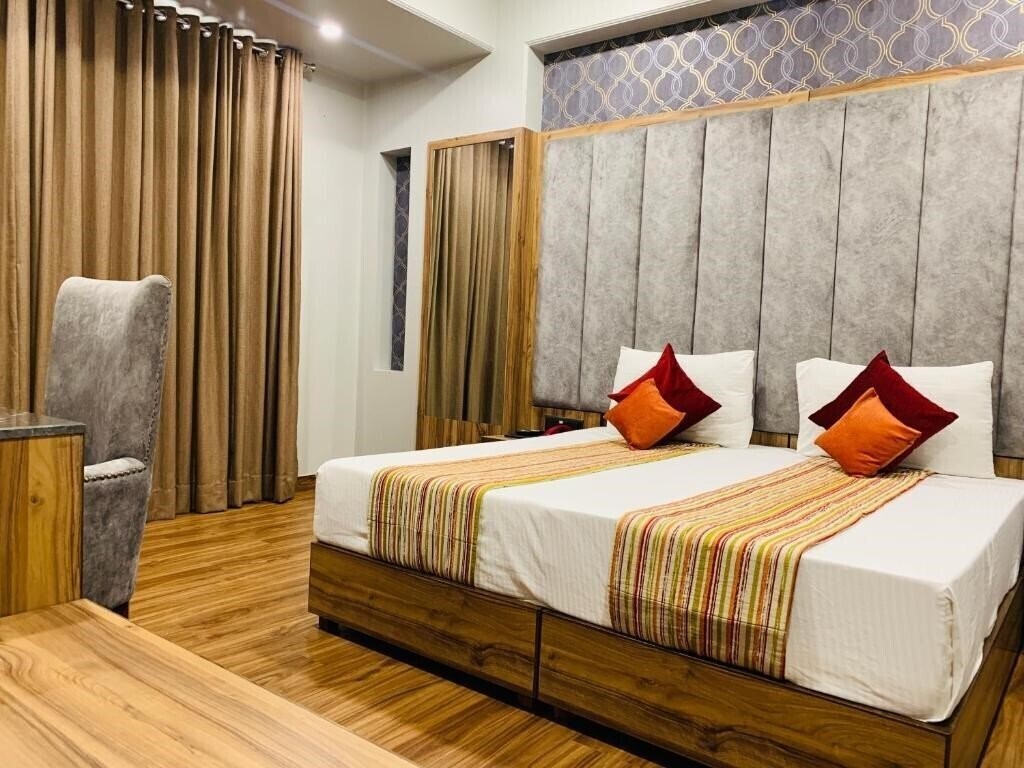 Фото Sunstar Grand 2*