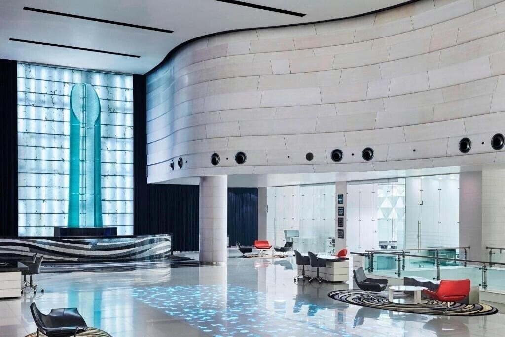 Отель Le Meridien 5*