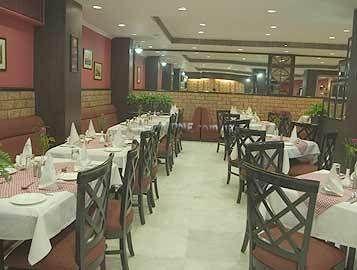 Готель Regent Continental 3*