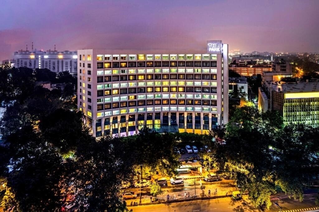 Отель The Park New Delhi 5*